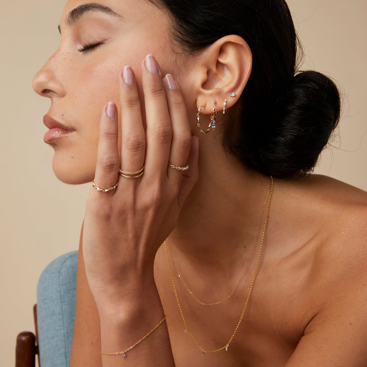 Ojo Turco Alejandrita Pendiente Piercing en Oro Sólido