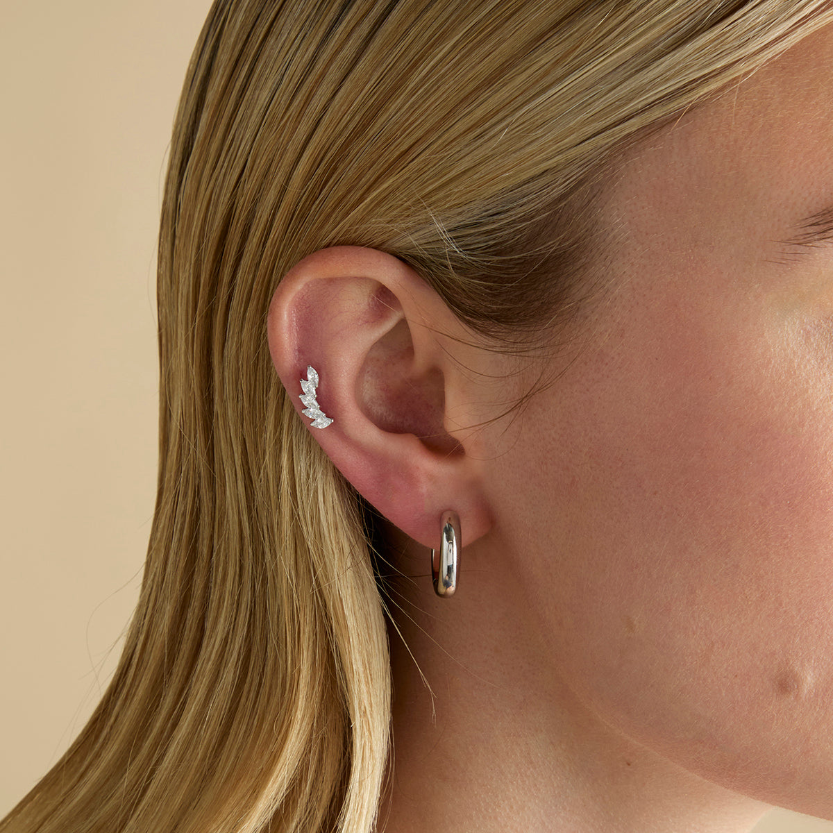 Curvado Marquesa Titanio Pendiente Piercing en Platino