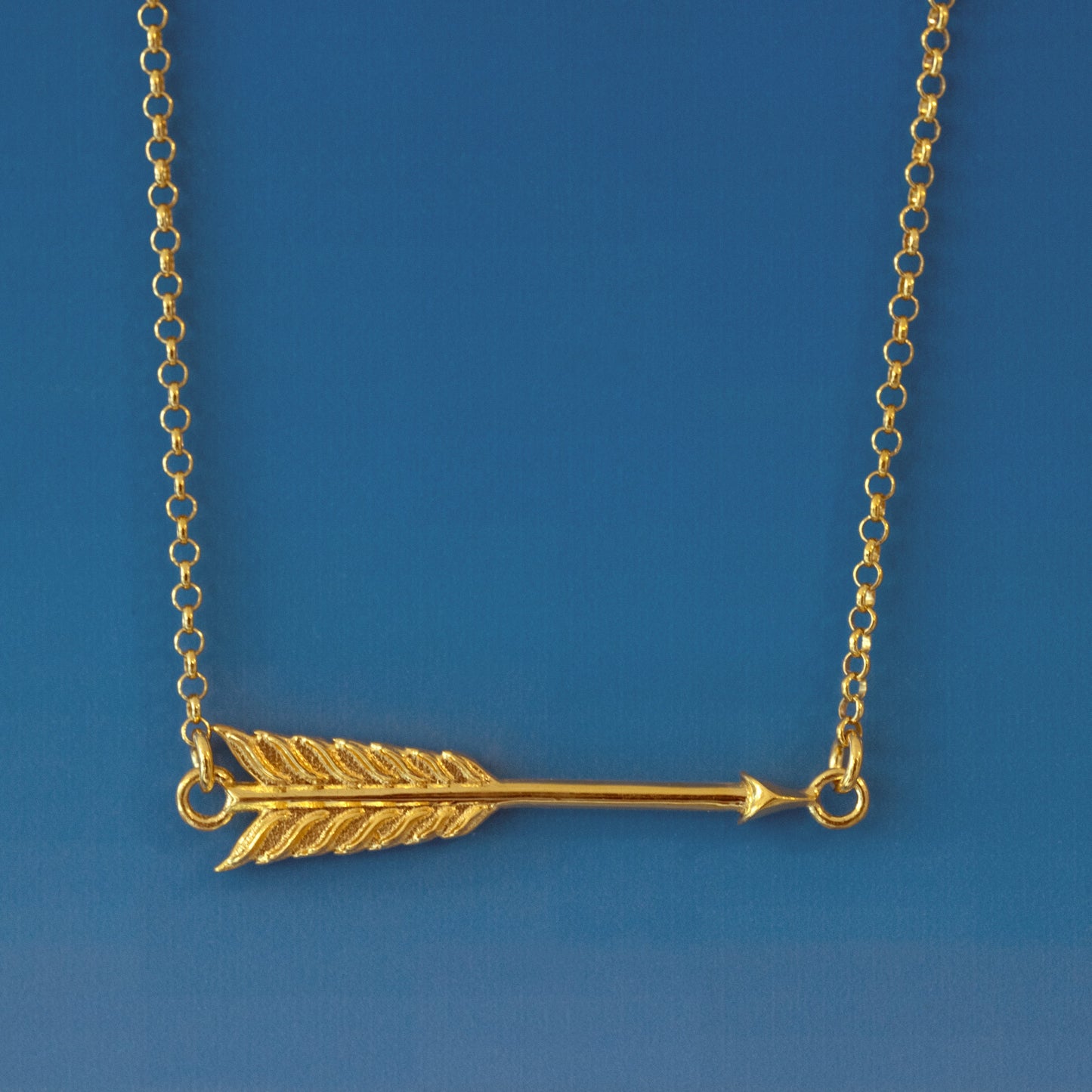 GOLD ARROW NECKLACE