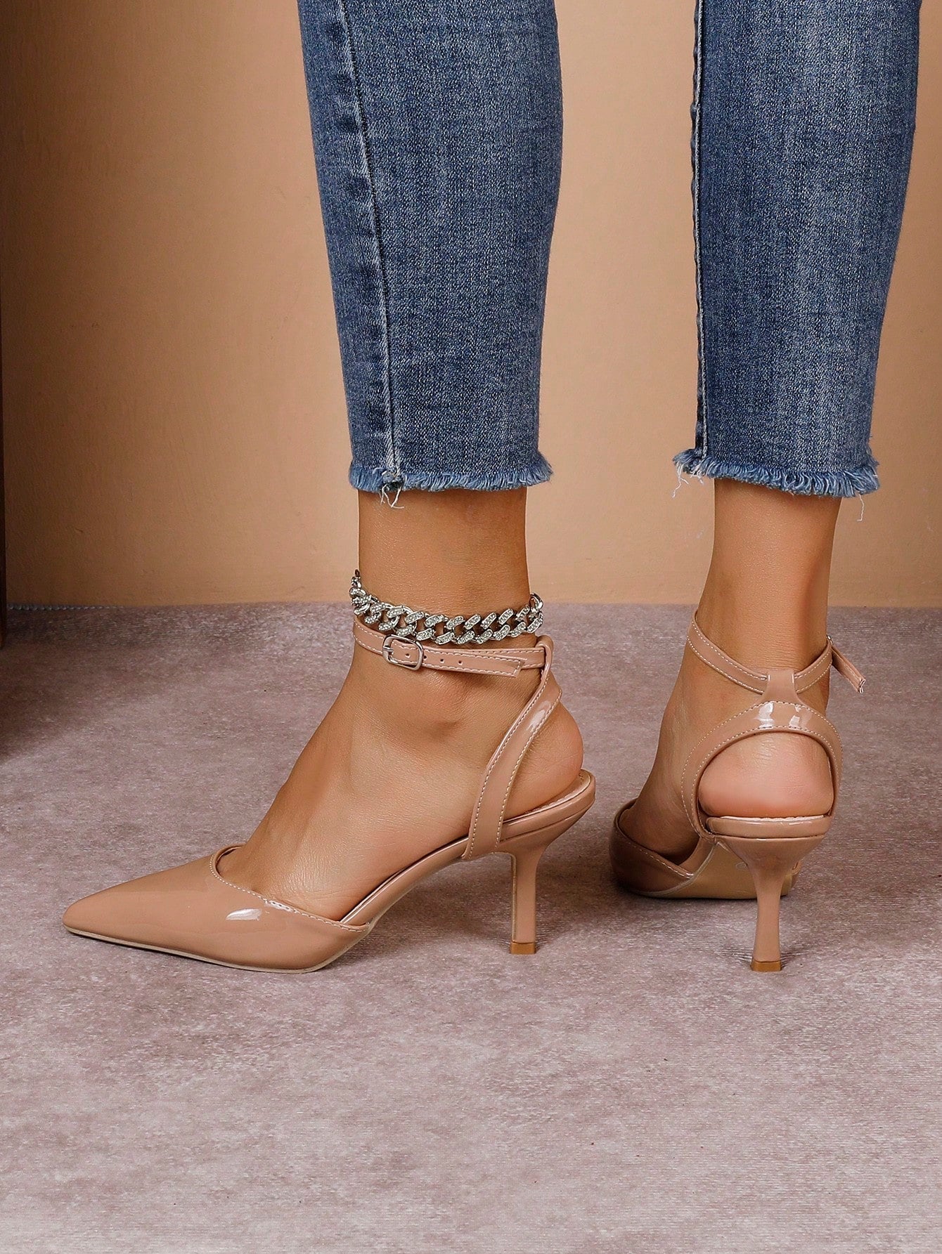 Zapatos de Punta con Tacón de Aguja