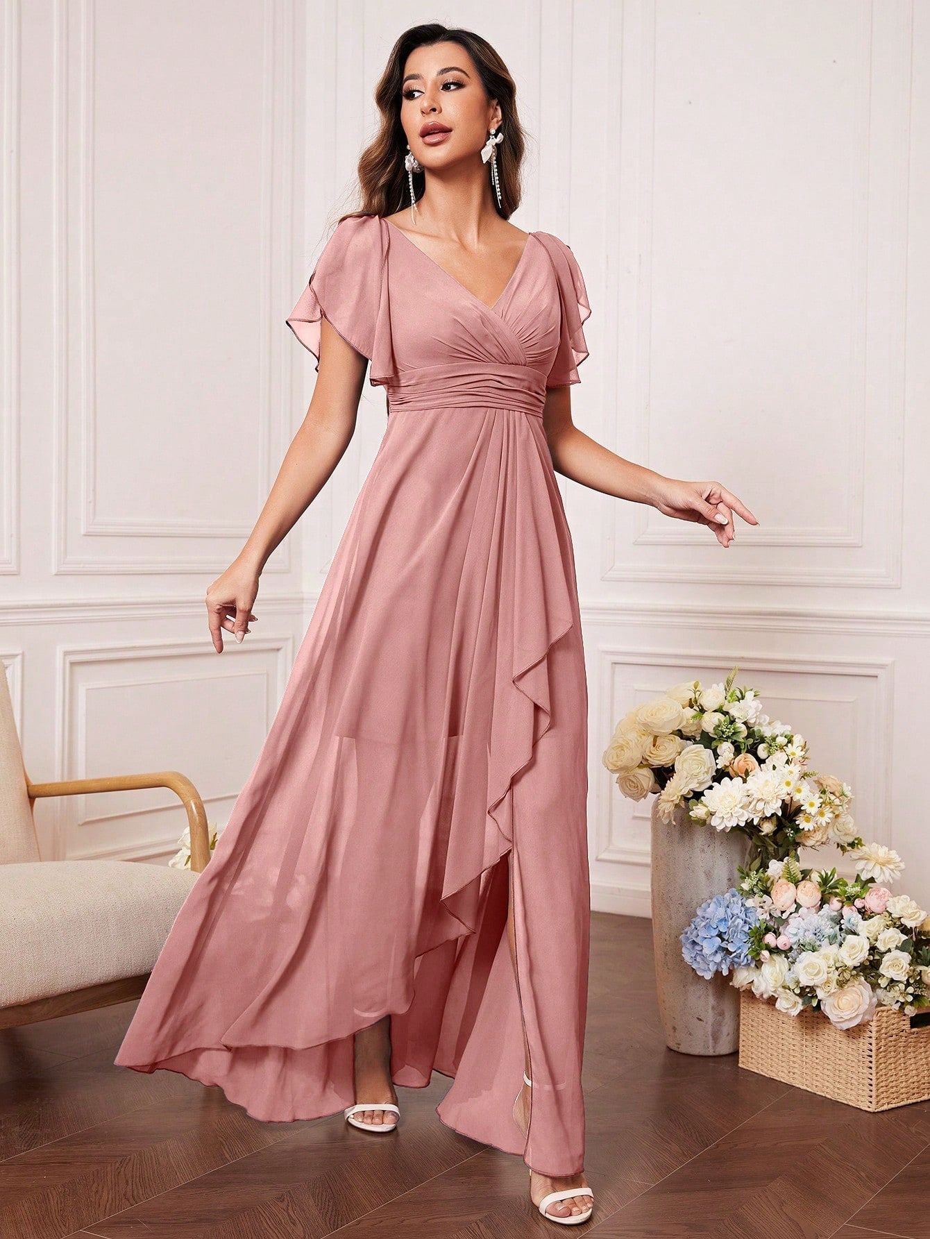 Vestido de Dama de Honor en Chiffon con Mangas Mariposa Plisado