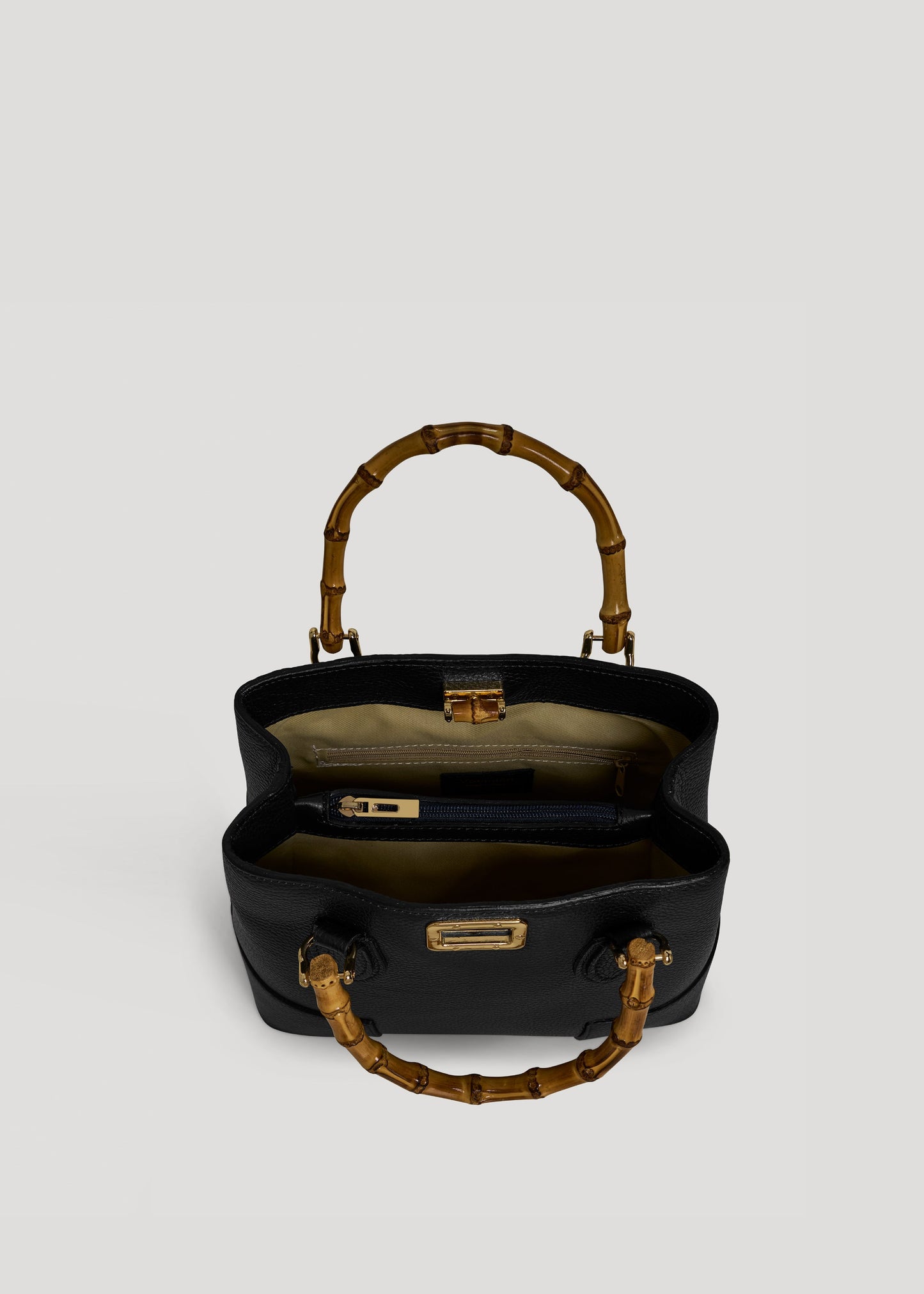 BOLSO MICRO EN PIEL CON ASA DE BAMBÚ