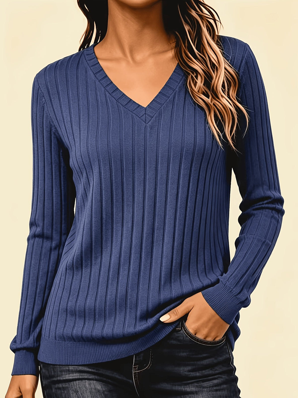 Jersey de canalé cepillado con cuello en V