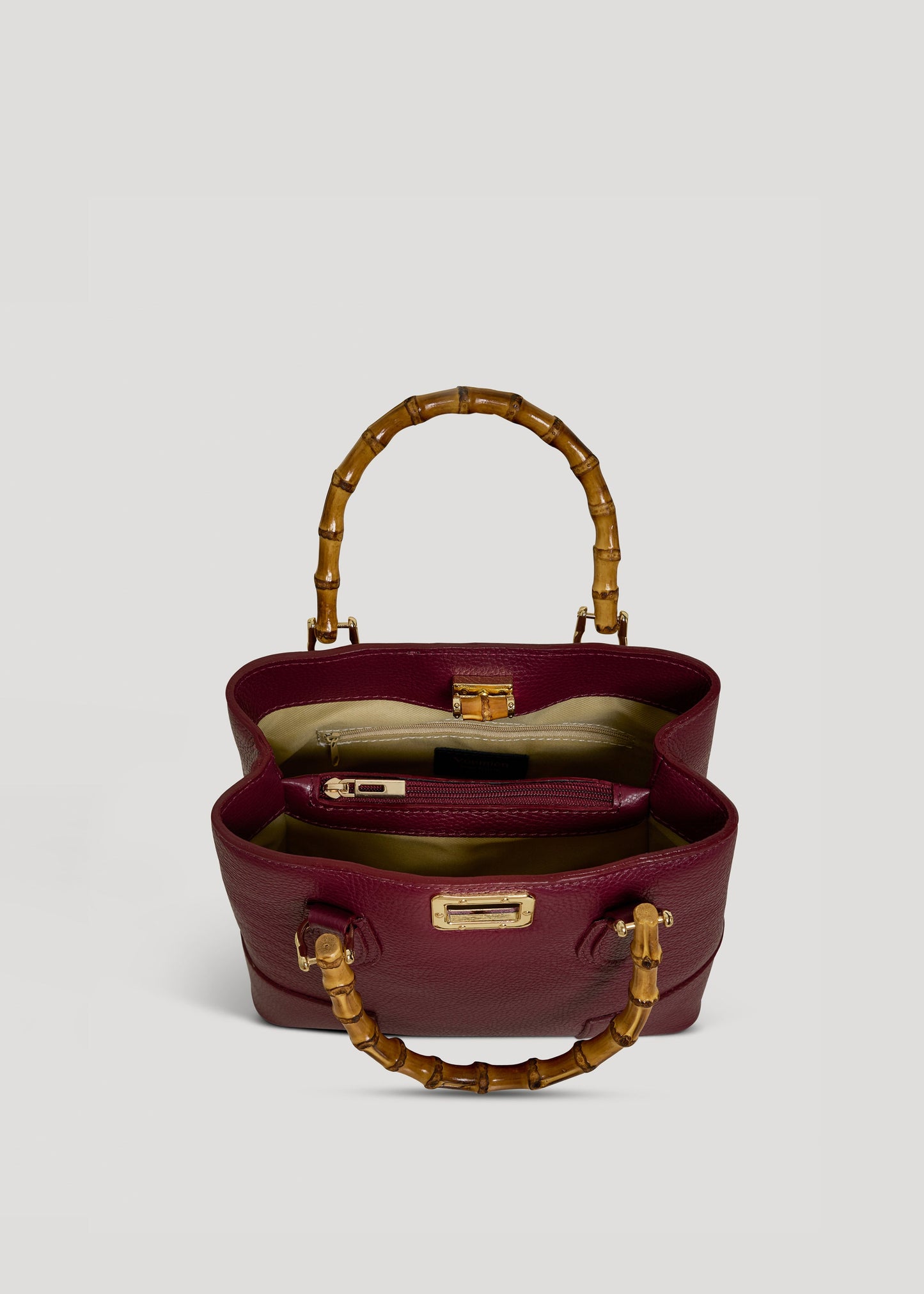 BOLSO MICRO EN PIEL CON ASA DE BAMBÚ