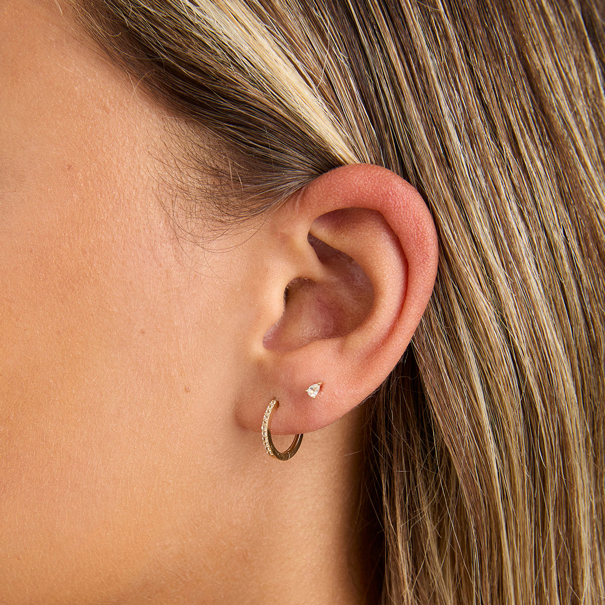 Topacio Blanco Pera Pendiente Piercing en Oro Sólido