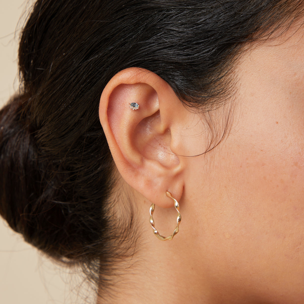 Ojo Turco Alejandrita Pendiente Piercing en Oro Sólido