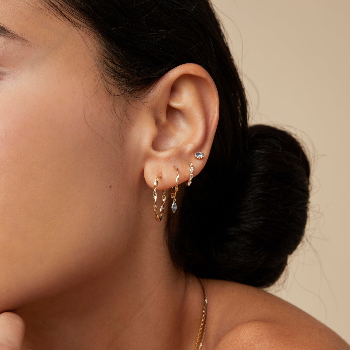 Ojo Turco Alejandrita Pendiente Piercing en Oro Sólido