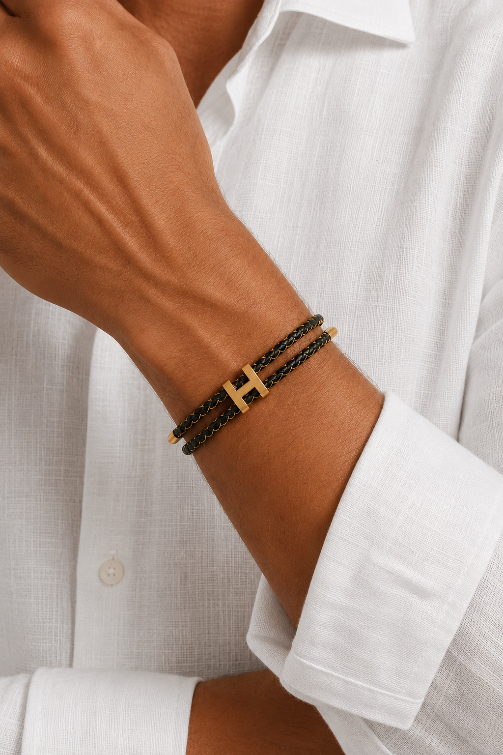 Aurea | Pulsera Trenzada Dorada y Negra