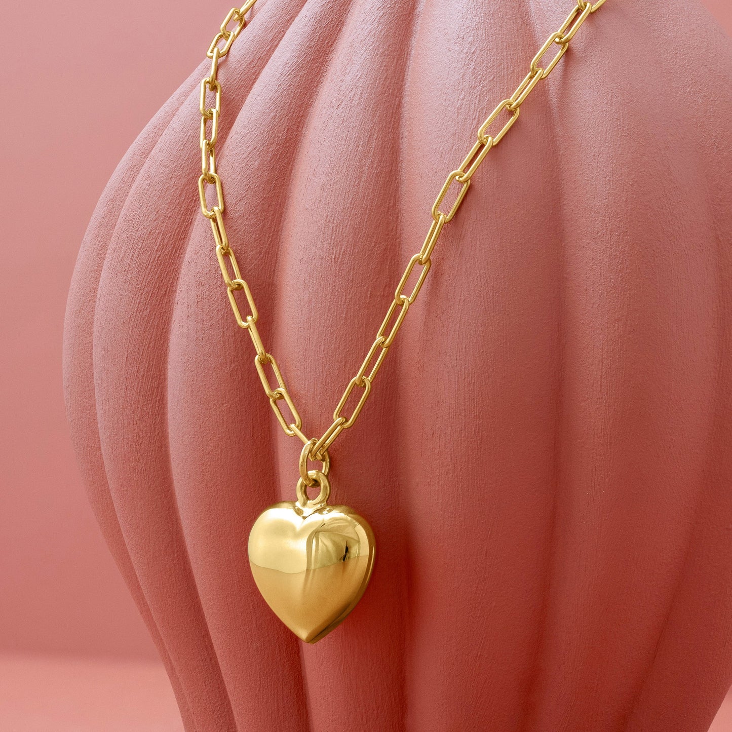 GOLD POLISHED HEART PENDANT