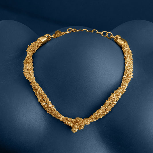 GOLD WOVEN THREAD DOUBLE KNOT BRACELET