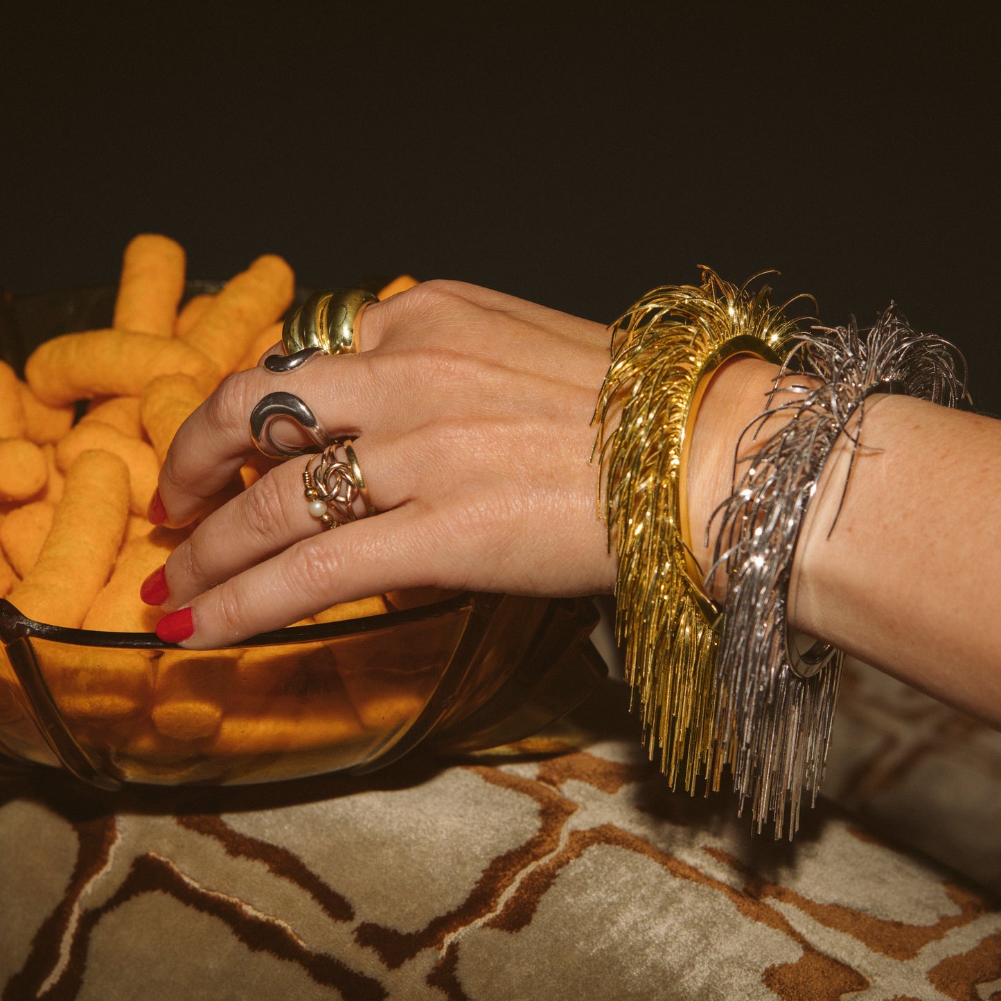 GOLD FEATHER CUFF