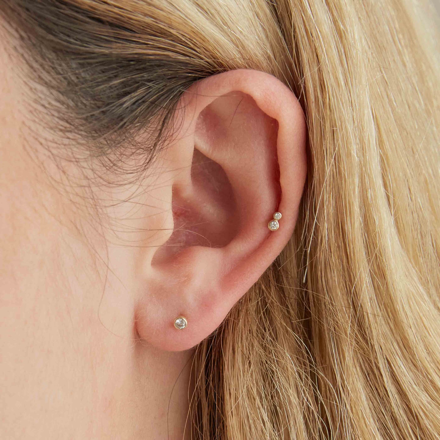 Topacio Gema Pendiente Piercing en Oro Sólido