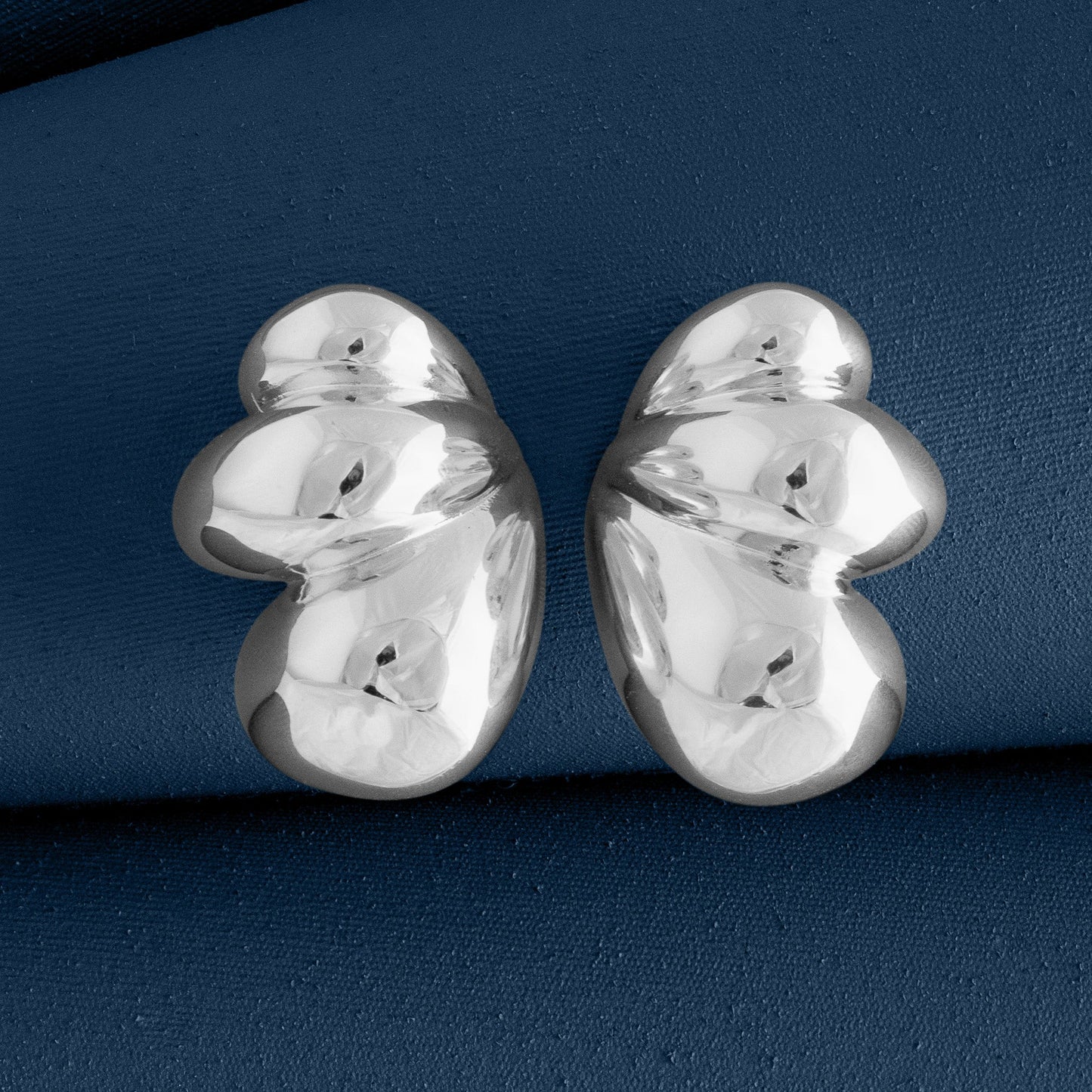 PUFFY WING EARRINGS