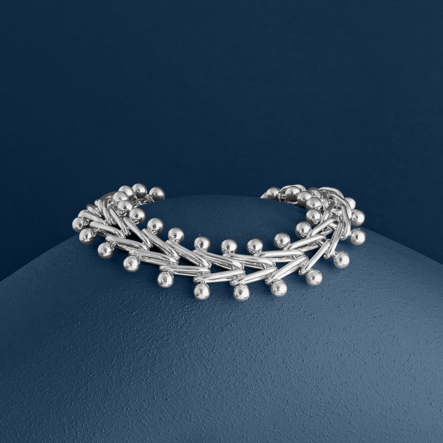DECO CHAIN BRACELET