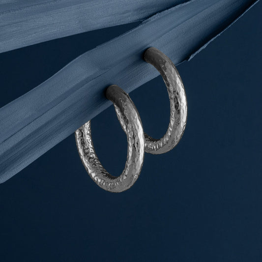 SMALL HAMMERED SILVER HOOP EARRINGS