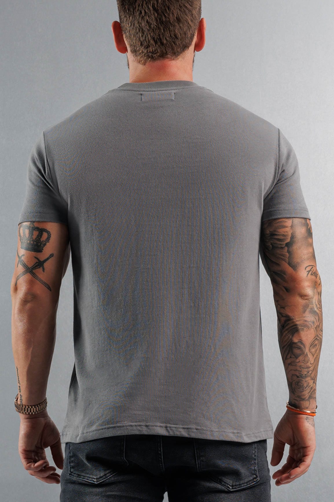 Camiseta Premium Básica | Gris Antracita