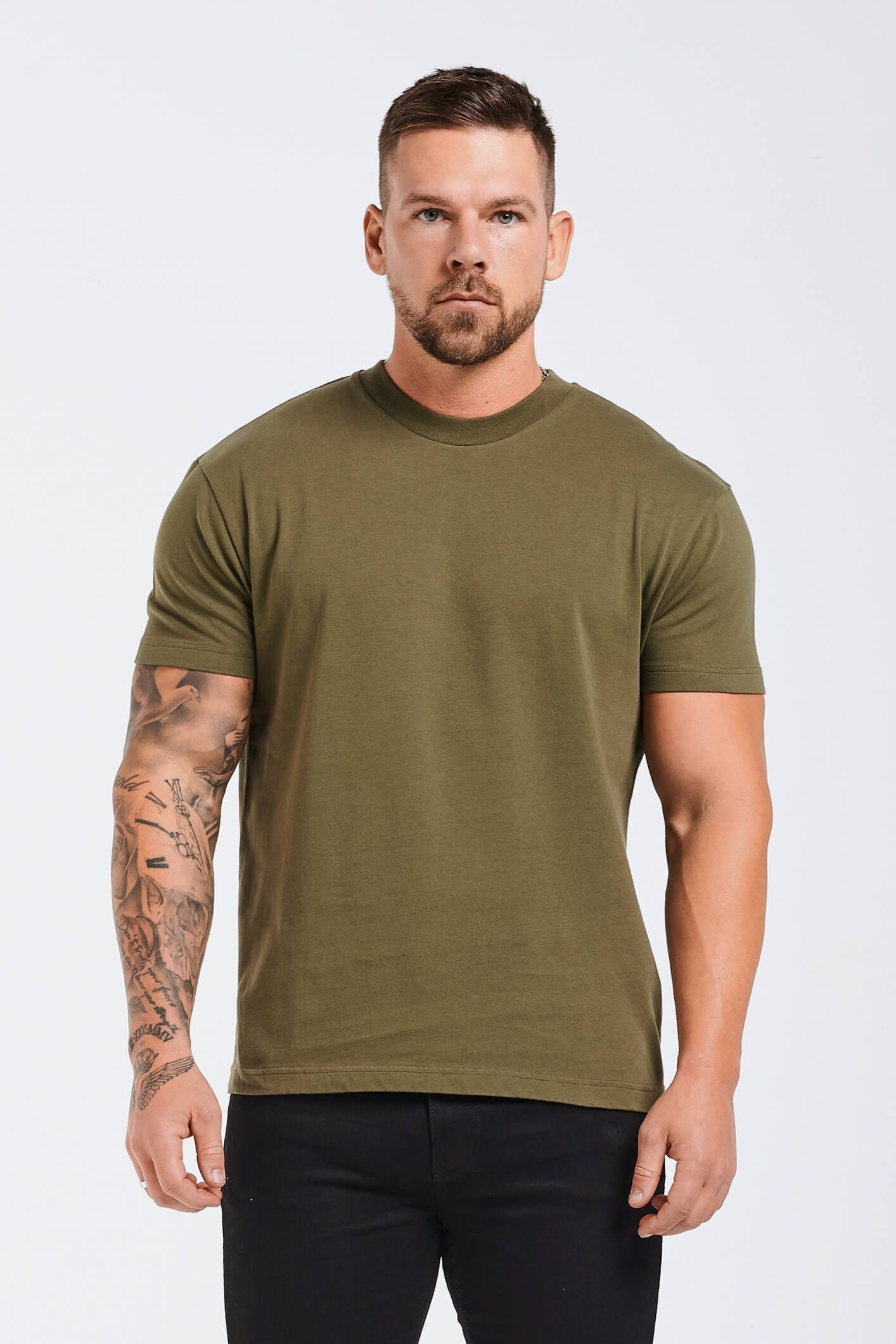 Camiseta Premium Básica | Verde Oliva