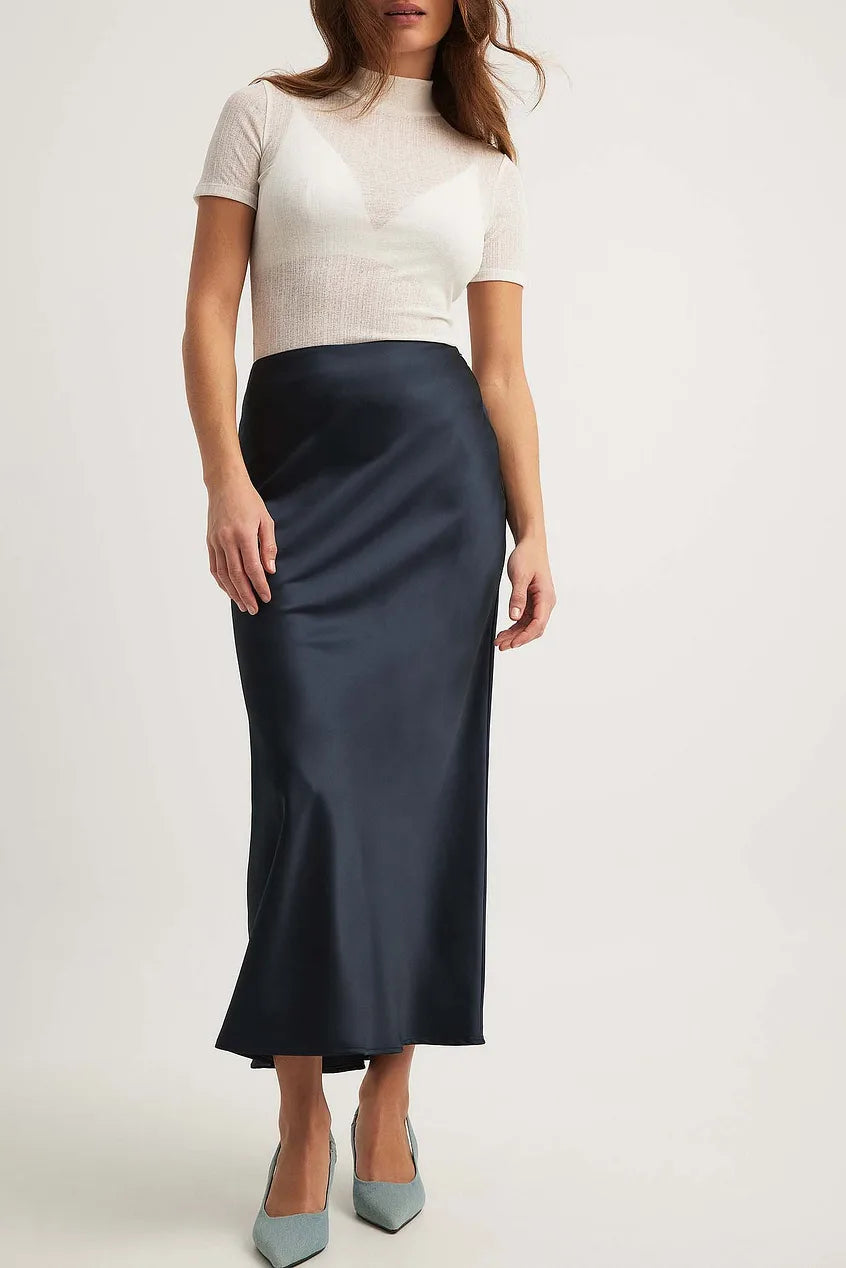 Falda midi