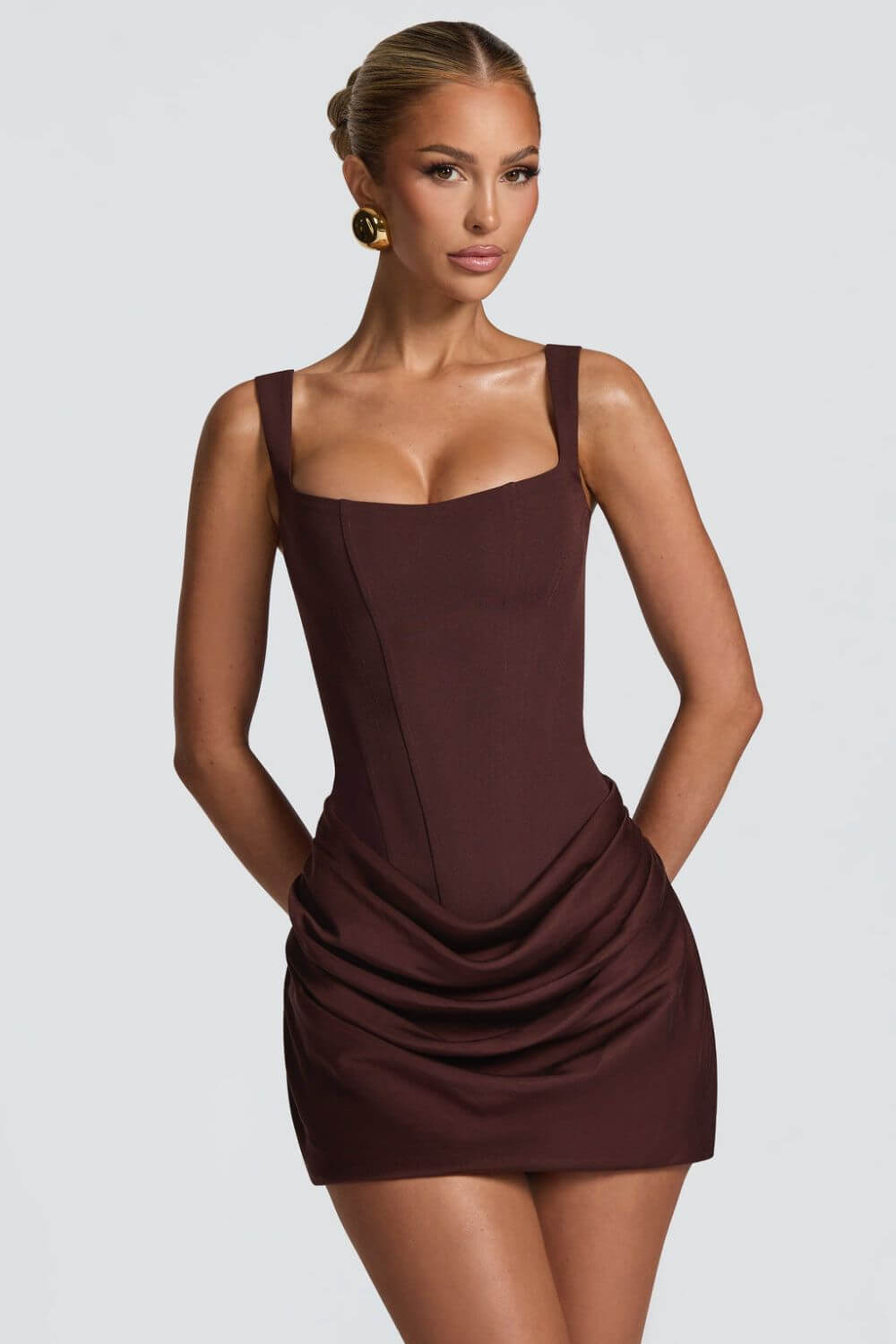 Vestido Corto con Corsé