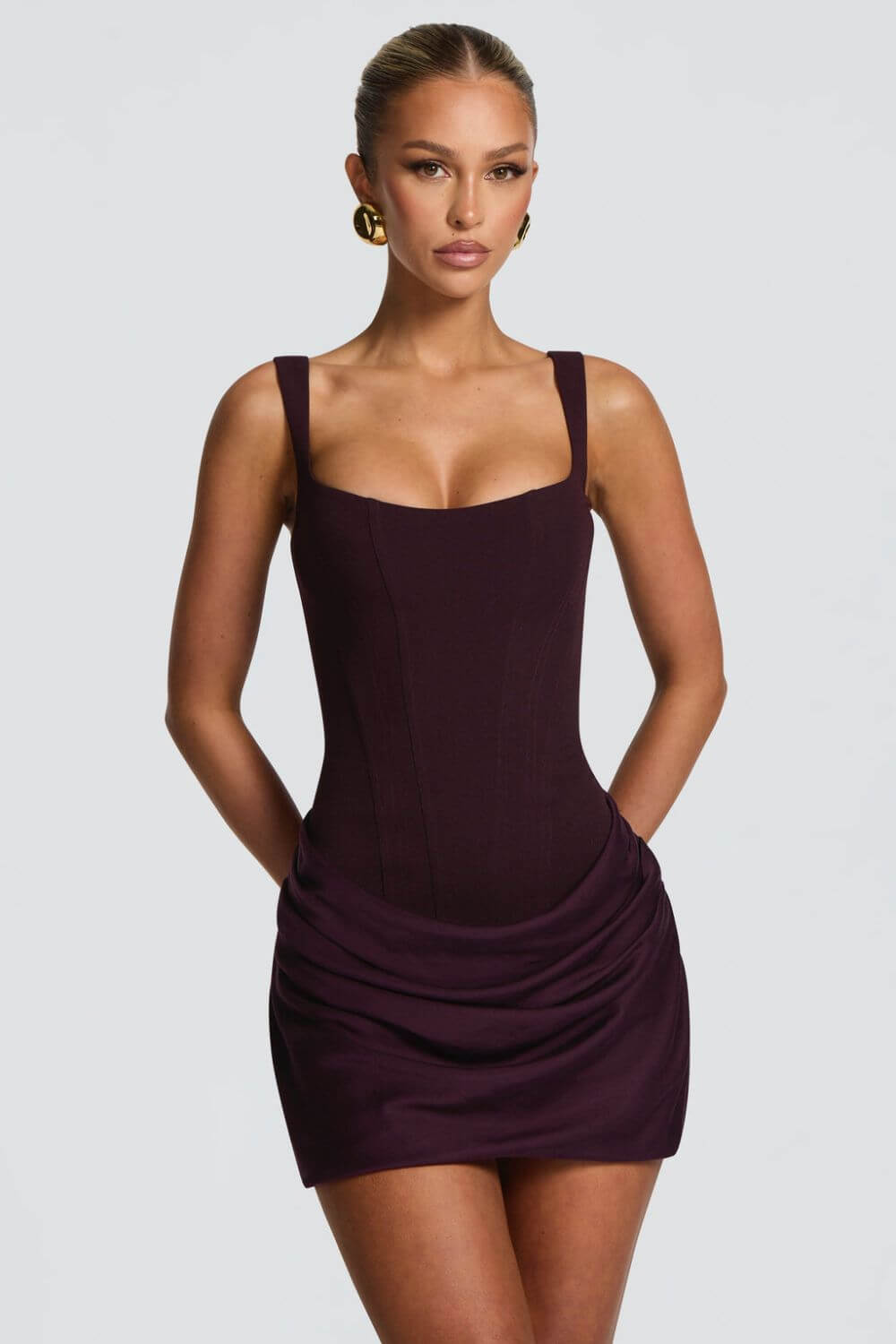 Vestido Corto con Corsé