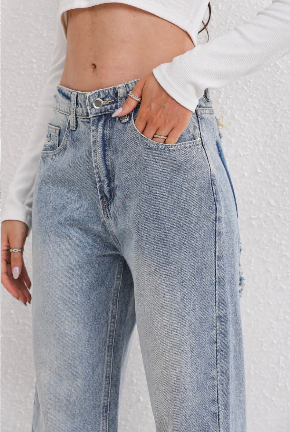 Jeans rotos efecto desgastado